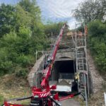 Gleisarbeiten mit Raupenkran3